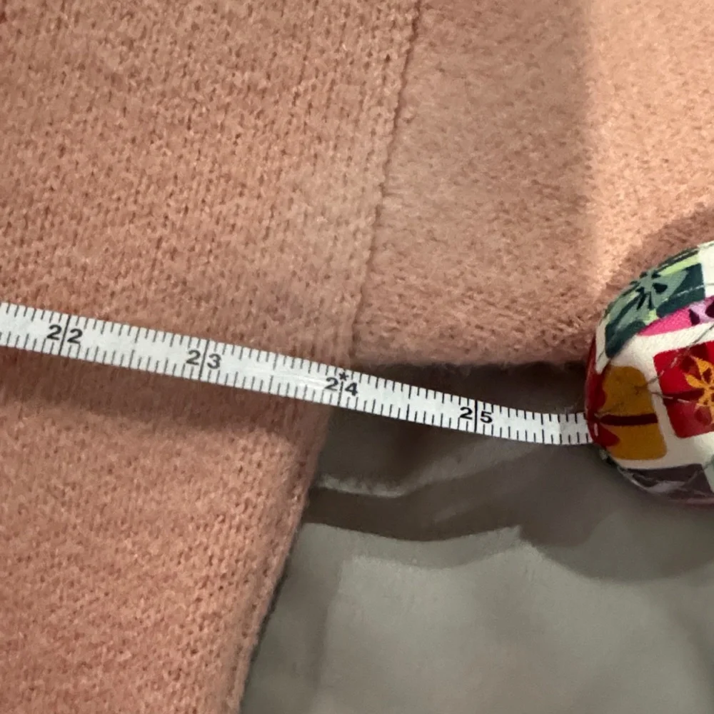Pink Heart Pattern Sweater - Picture 3 of 4